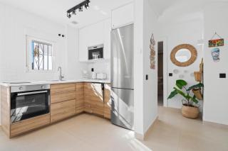 Penthouse - Beach - Seaview - Pool - 40 sqm private terrace - One bedroom - Sleeping alcove - 4