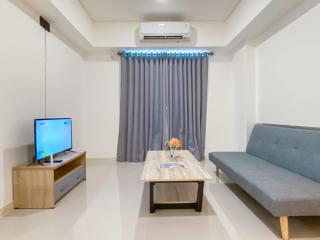 Simple 2BR at Meikarta Apartment By Travelio - 6