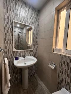 Sliema Comfort Retreat Quiet 1 Bedroom for 3 people with Self CheckIn - Sliema - 1