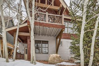 6 Cabin in the Pines home - 7