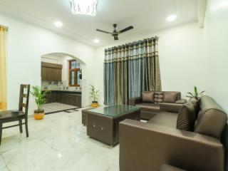 Serene House with Peaceful Vibes by Especial Rentals - 6