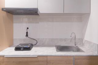 Best Place and Elegant Studio Collins Boulevard Apartment By Travelio - 2