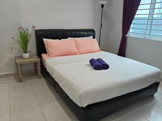 D'ZAHRA HOME - with 30ft private pool - Malaca - 3