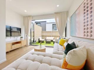 Tranquil Townhouse 2BR & 1 Study with Free Parking & Backyard - Auckland - 9