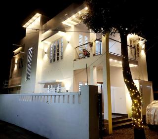 Whitefort Rohini Homestay - Alleppey - 0