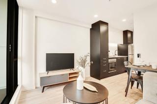 Stunning Architecturally Designed Studio in CBD - Pool Gym Sauna - Auckland - 9