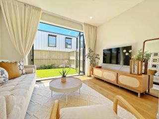 Rare Retreat Stylish 2BR Townhouse vs AC & Parking - Auckland - 7