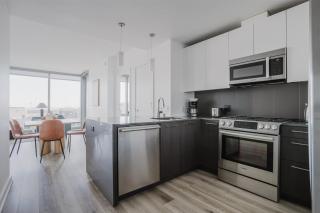 Blueground Rincon Hill pool wd nr Embarcadero SFO-1795 - 6