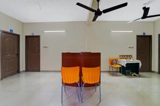 Collection O Senthamizh Residency - 3