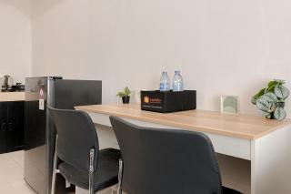 Cozy and Nice 1BR at Boutique Kemayoran Apartment By Travelio - 2