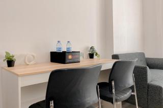 Cozy and Nice 1BR at Boutique Kemayoran Apartment By Travelio - 1