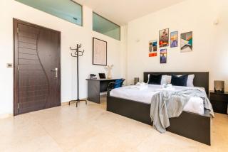 Furnished studio near Mall of Emirates - 8