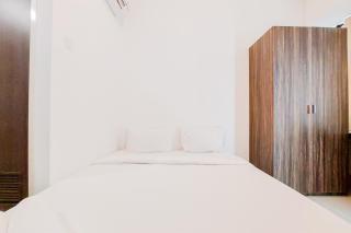 Restful and Warm Studio Serpong Garden Apartment By Travelio - 9