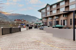Sterling Manali - 7