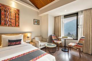 Sterling Manali - 6