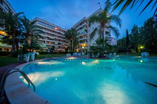 PARAISOL 3 Planet Apartment - Salou - 3