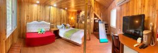Fairy Story Village Farm B&B - 2