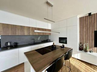 Moderný apartmán s terasou - Prievidza - 6
