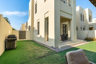 Villa 3BR with Pool, Gym and Kid's Playground - Dubai - 8