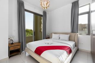 Villa 3BR with Pool, Gym and Kid's Playground - Dubai - 9