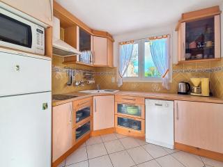 VILLA PROCHE MER ET MONTAGNE - Vacances sans voiture - 2