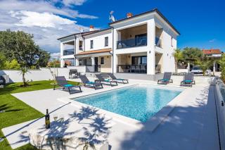 Polaris & Antares Villas - Pula - 8