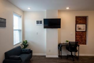 Diamond Suites Philadelphia Center - 2