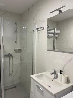 FlyInn Residence - Belgrado - 3
