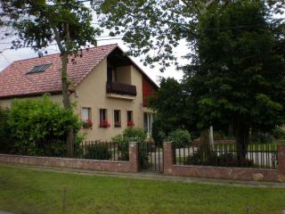 Holiday home in Balatonszarszo 20162 - Balatonszárszó - 9