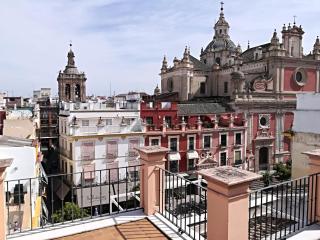 Apartamento Junto a Plaza del Salvador - Sevilla - 0