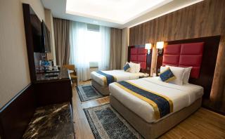Ramee Guestline Hotel - 0