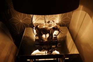 Modern Chic Apartment, Lift Access & Free Parking - 3