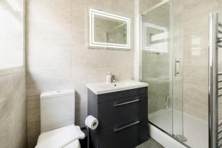1-Bedroom Apartment in Leamington Spa with Free Parking - Leamington Spa - 2