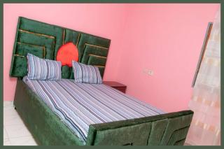 Bafoussam derrière Stade municipal Bamendzi - 9