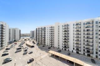 Silkhaus Canalside Cozy Studio in Water's Edge - Abu Dhabi - 6