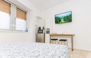 Private room #3 with Queen size, ground floor, AC, 2min to RAB - Ramstein-Miesenbach - 3