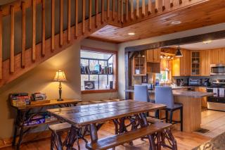 Antlers Lodge - Blowing Rock - 3