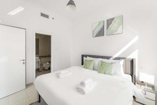 Silkhaus Comfy 1BR in Botanica Tower near Dubai Marina - Dubai - 2