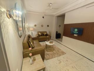 The Hidden Gem - Fully Furnished, Private 1BHK with Canopy & Cafe Lights - Haiderabad - 4