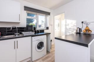 3BR Nottingham House, WiFi & Free On-Street Parking - Nottingham - 2