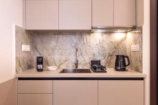 Phaedrus Living Ermou Kaliendia Suite - Atene - 9