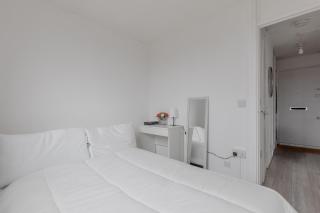 Stylish 1BD Flat with Shard Views Near Bermondsey - Londra - 6