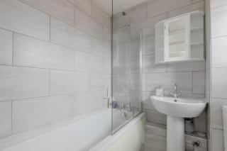 Stylish 1BD Flat with Shard Views Near Bermondsey - Londra - 1