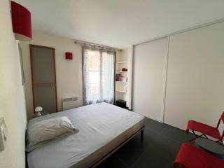 4EGA41 Superbe F3 en duplex rénové - centre ville - Collioure - 3