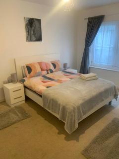 Spacious Central Penthouse Apartment With Parking - Manchester - 7
