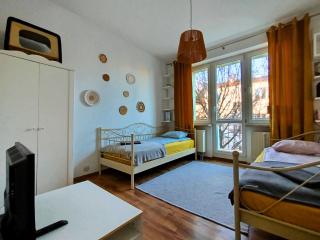 Przestronny Apartament z Trzema Sypialniami Centrum Torunia - 1