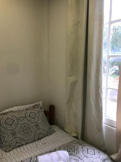 Only Private Room Steps To UOttawa Downtown Not Full apt - 2
