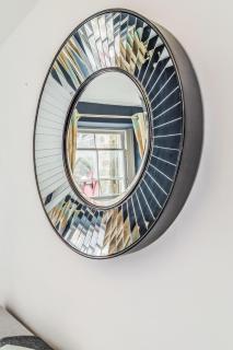 Cozy Apt at Edinburgh Castle, Parking - 2