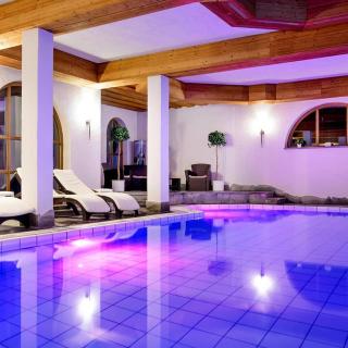 Holzschuhs Schwarzwaldhotel - Baiersbronn - 8