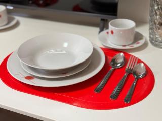Watermelon Room in Shore 2 Residences near SM Mall of Asia & SMX by Prime Stay - Manila - 5